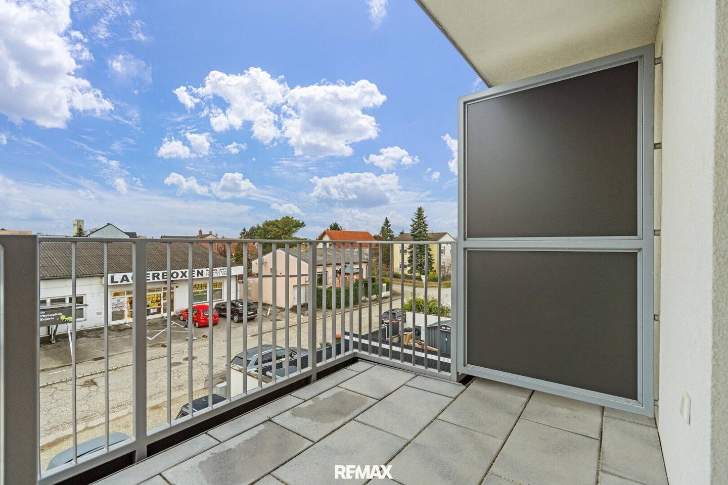 Turnkey 171 m² terraced house in a quiet location of Deutsch-Wagram