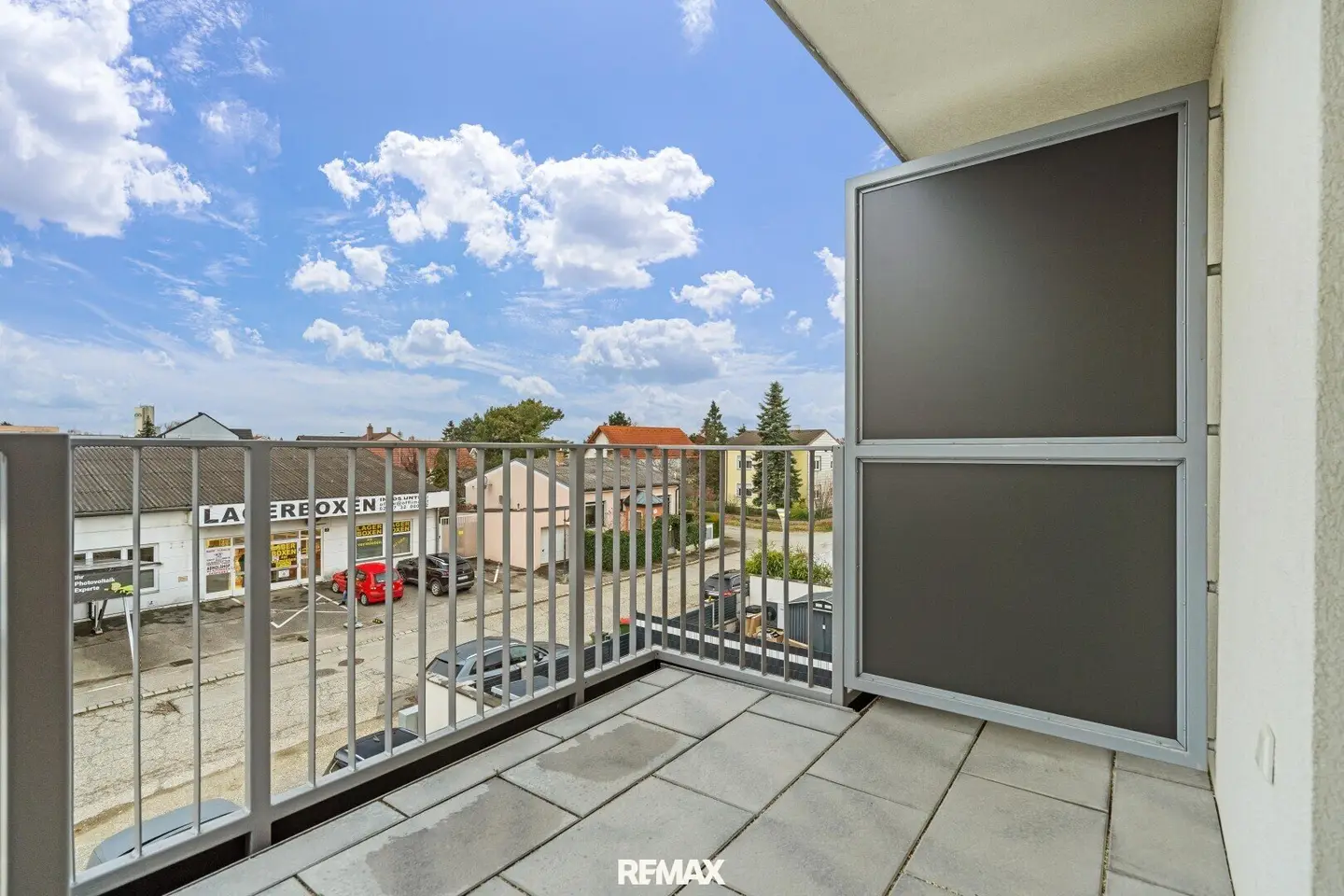 Turnkey 171 m² terraced house in a quiet location of Deutsch-Wagram
