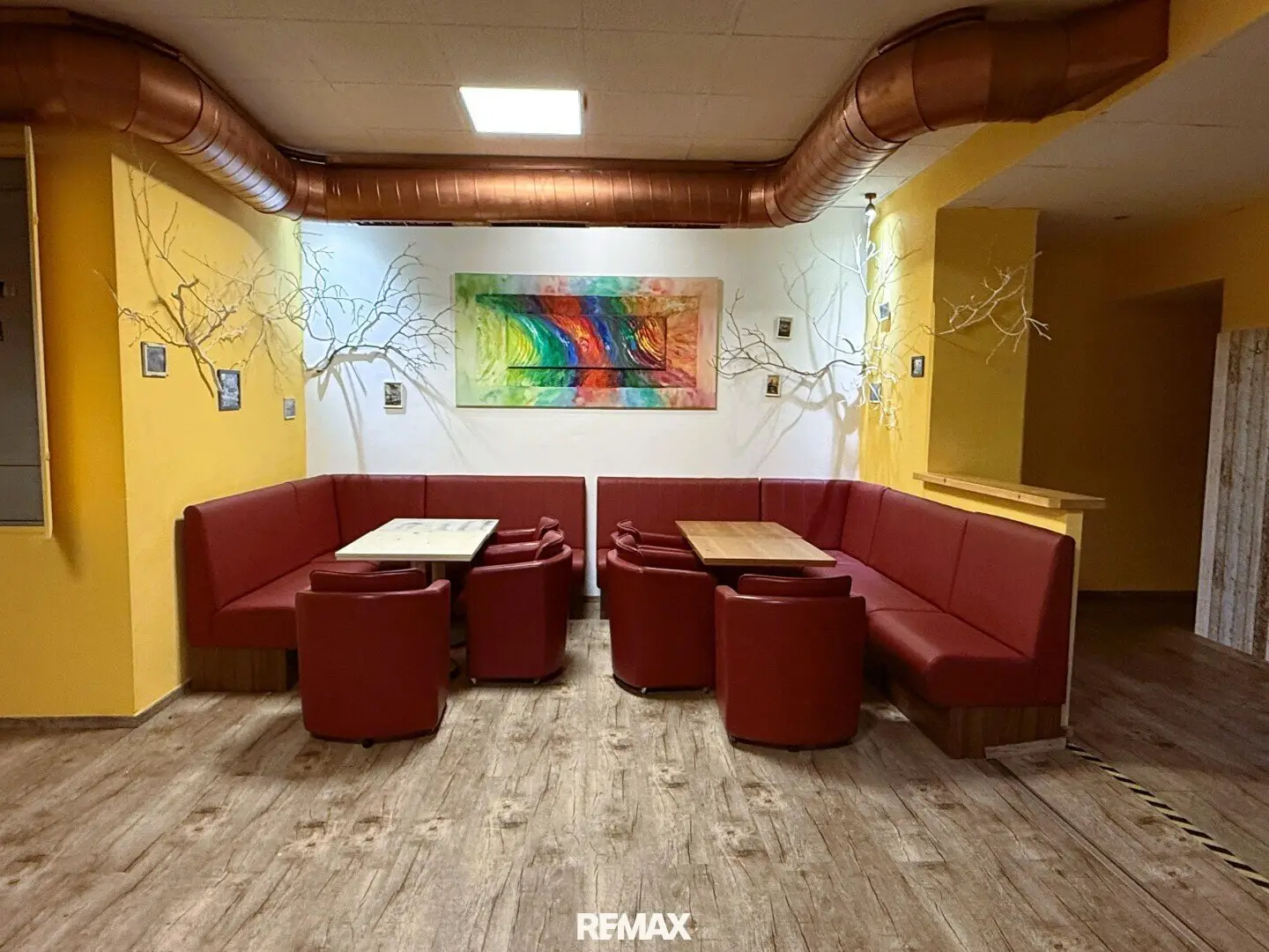 Top commercial premises in the center of Mariazell – former Café 1157 (fully equipped, no takeover fee)