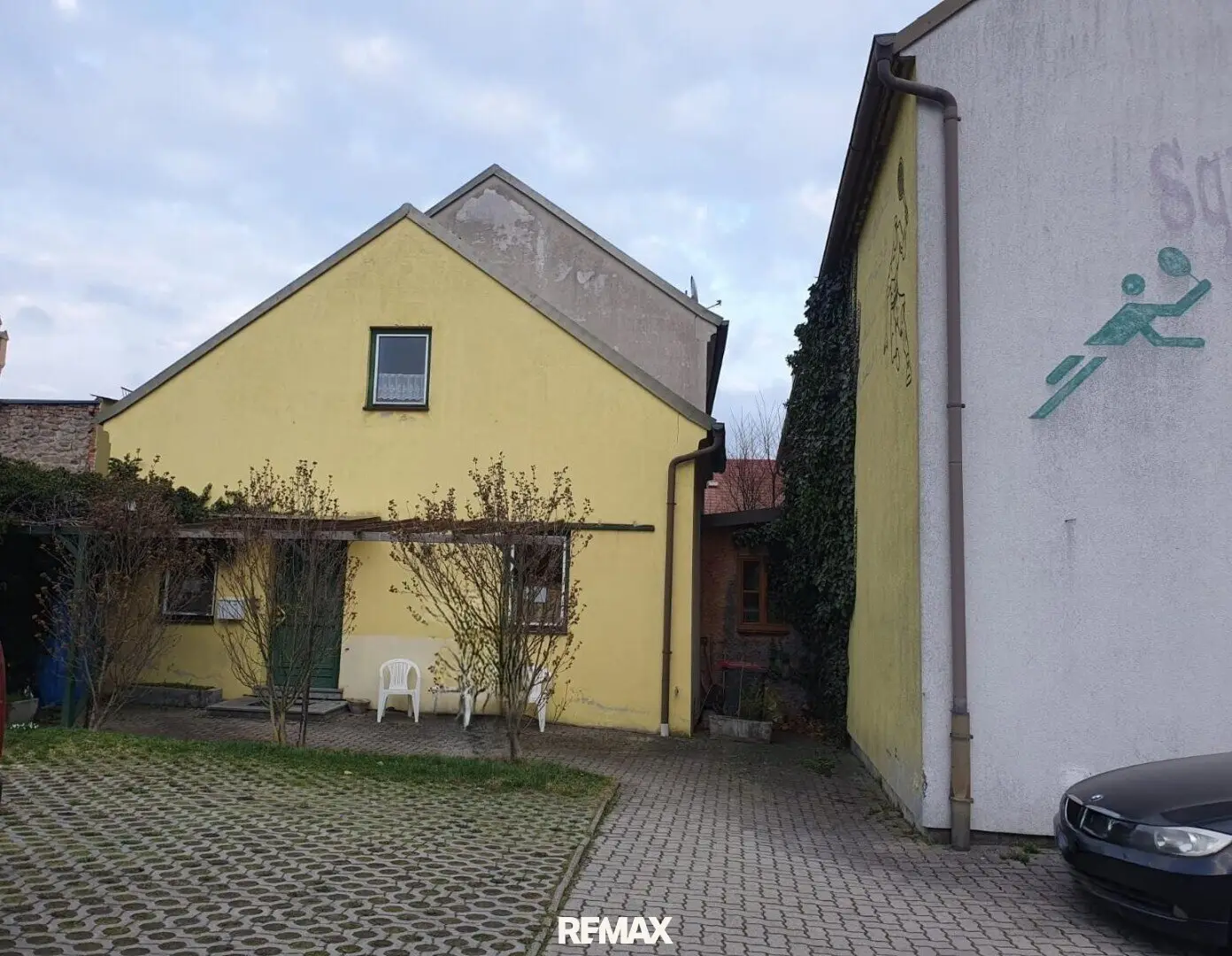 "Wertanlage-zentrumnahes Haus bietet viele Möglichkeiten"
