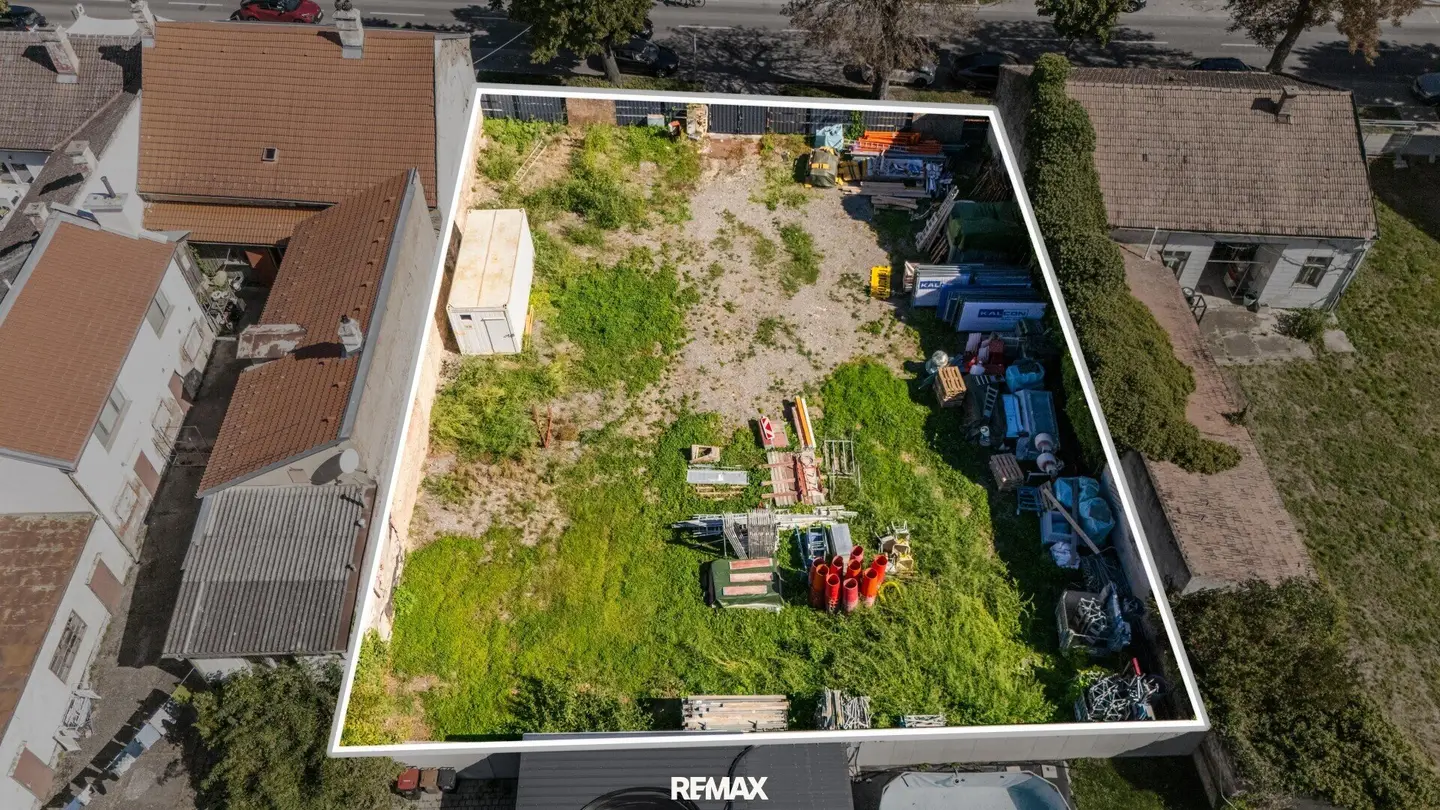 First-class building plot in the center of Gramatneusiedl