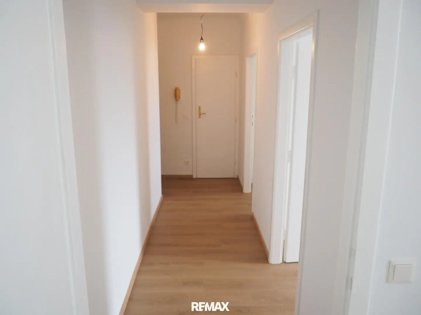 2.5-room first occupancy after renovation