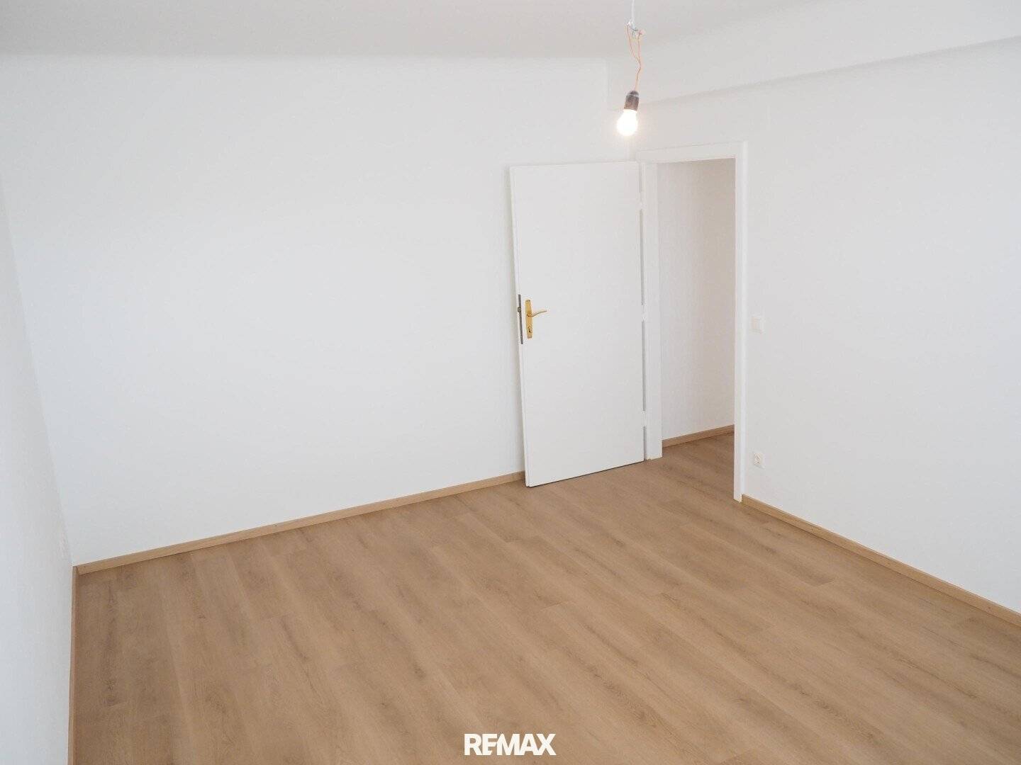 2.5-room first occupancy after renovation