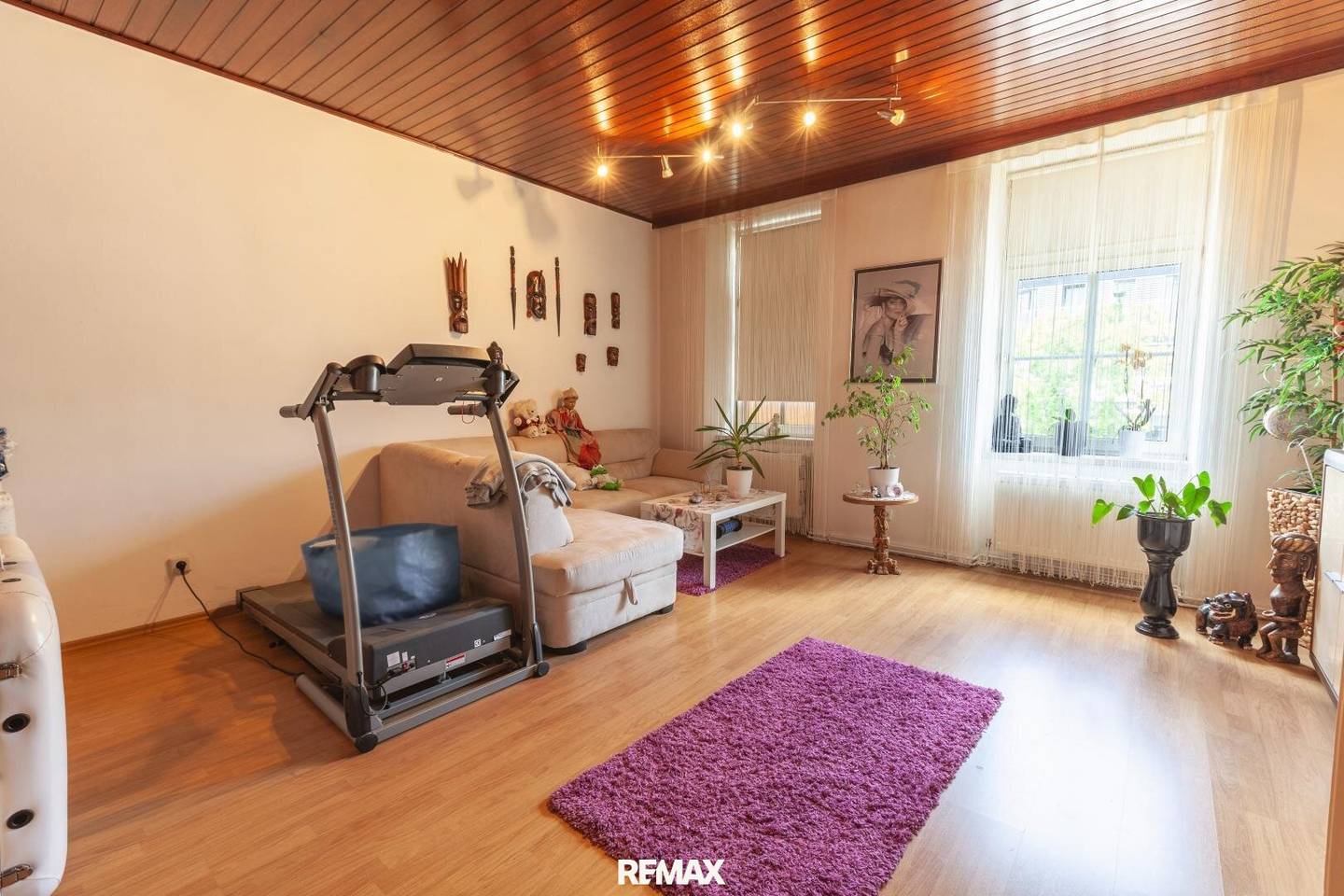 ""Anlegerwohnung! 2-Zimmer-Wohnung, unbefristet vermietet!"