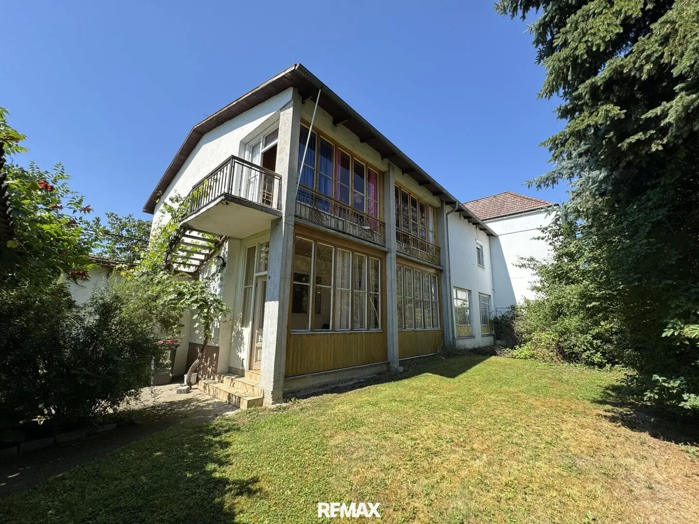 One House Many Options