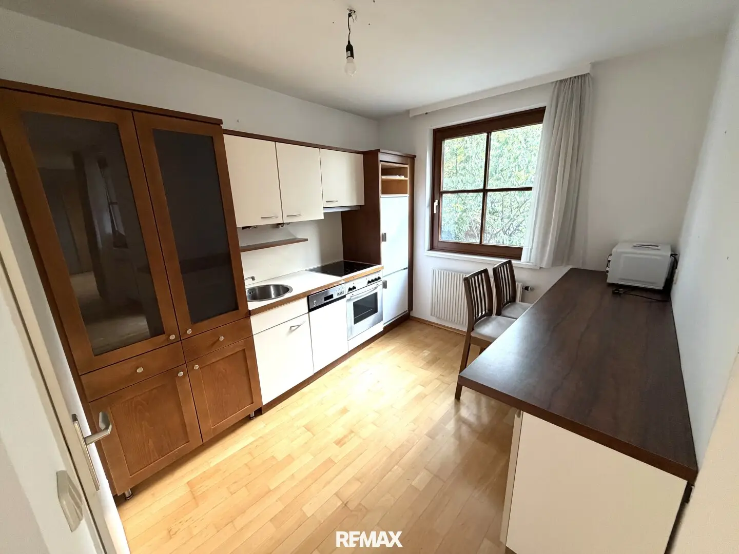 Top single apartment with loggia