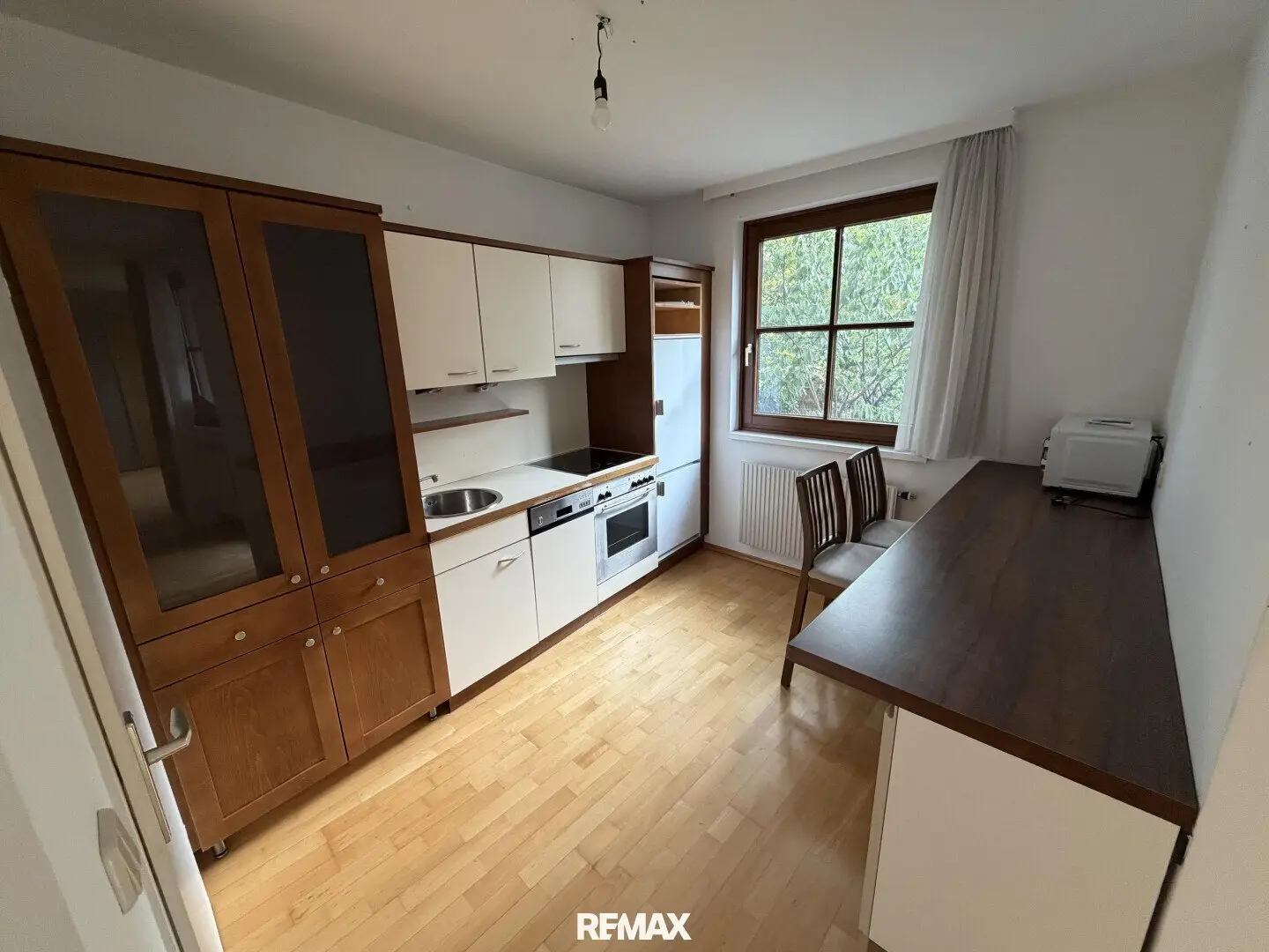 Top single apartment with loggia