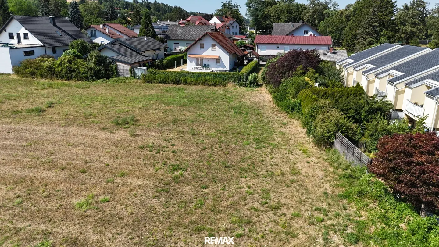 Price hit: 900 m² building plot in Königstetten
