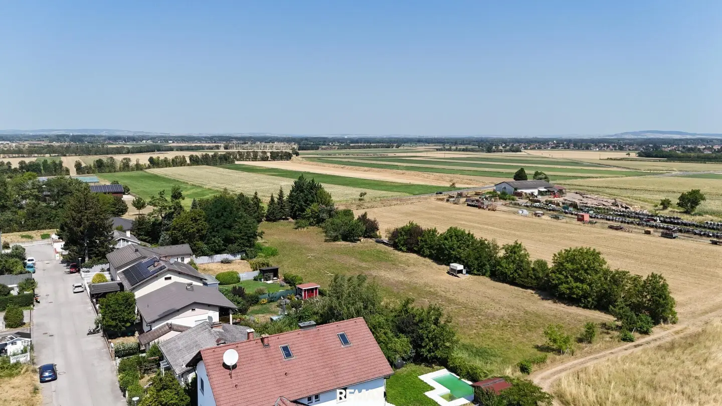 Price hit: 900 m² building plot in Königstetten