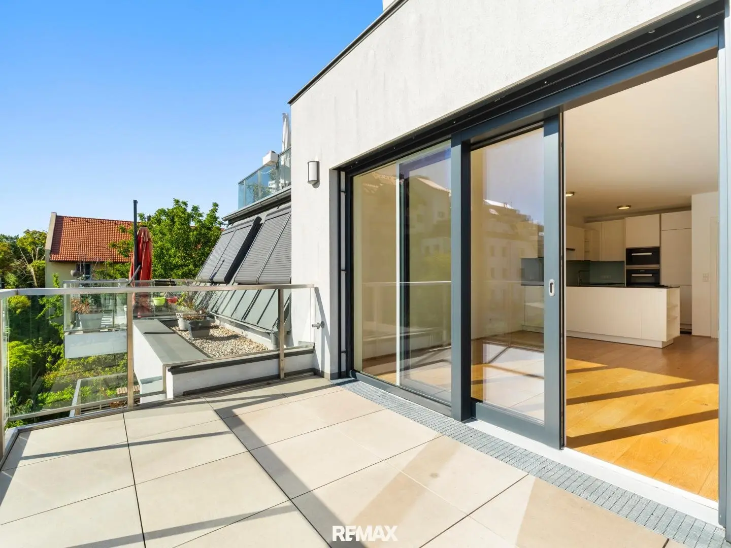 Urban living with recreational value – between greenery and big city
