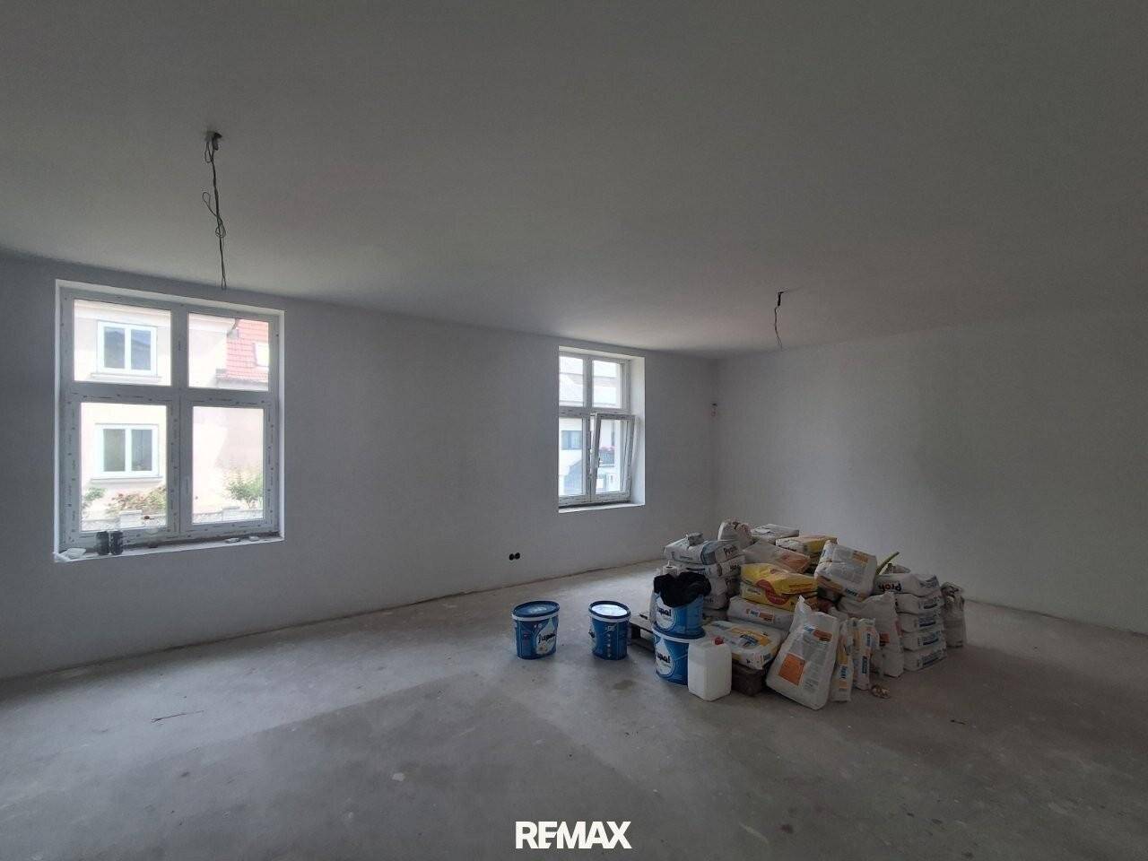 Diamond in the rough: Partially renovated house on freehold in Wördern