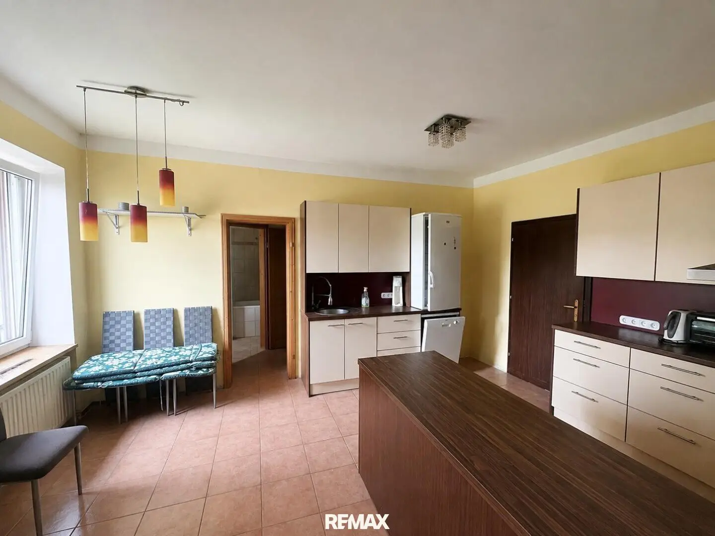 Single-family house with view