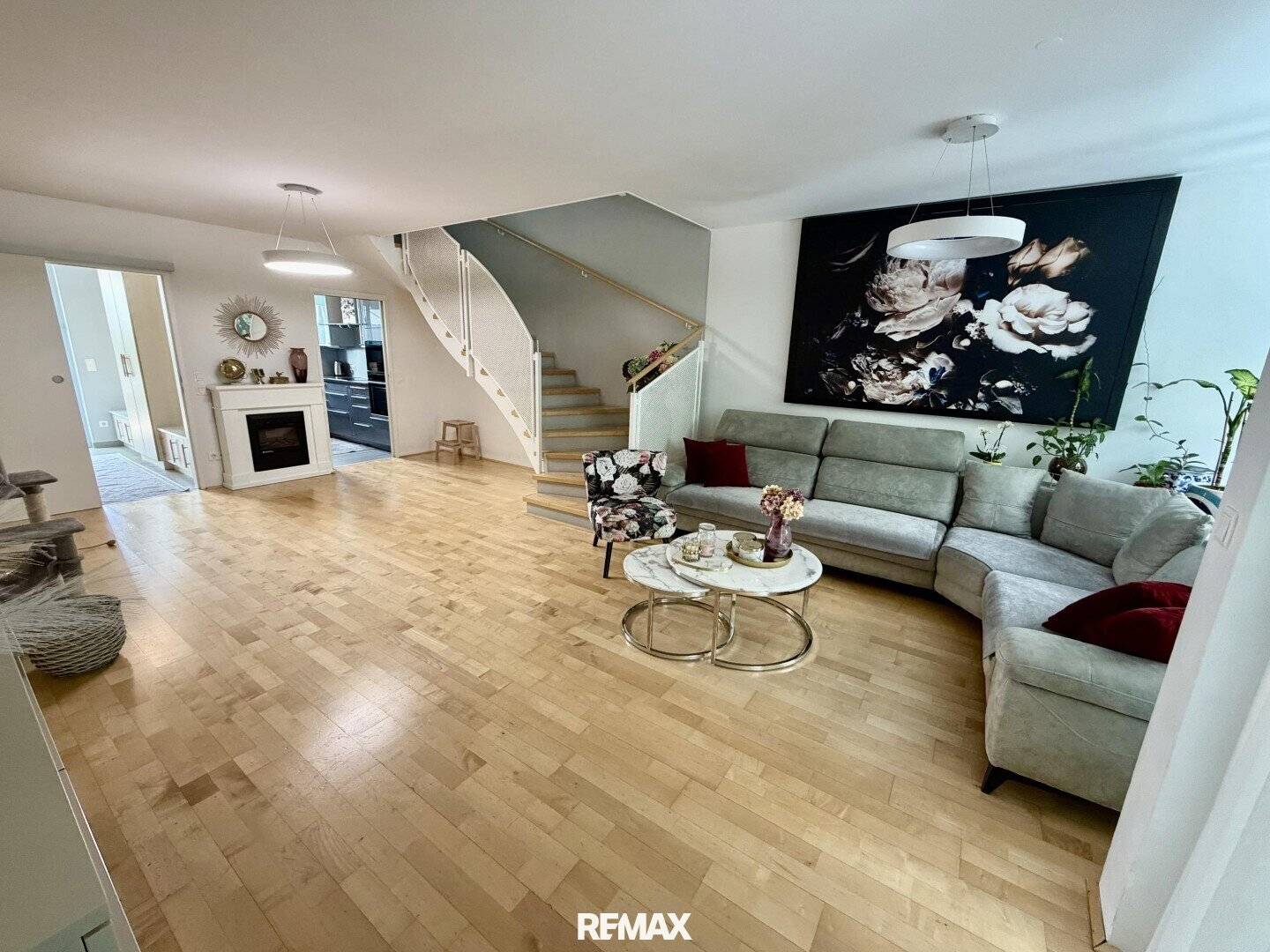 Maisonette dream with garden, loggia and underground parking space