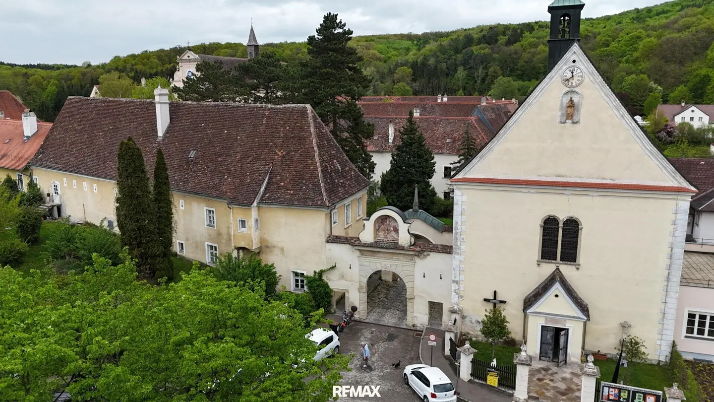 Live in a historic setting