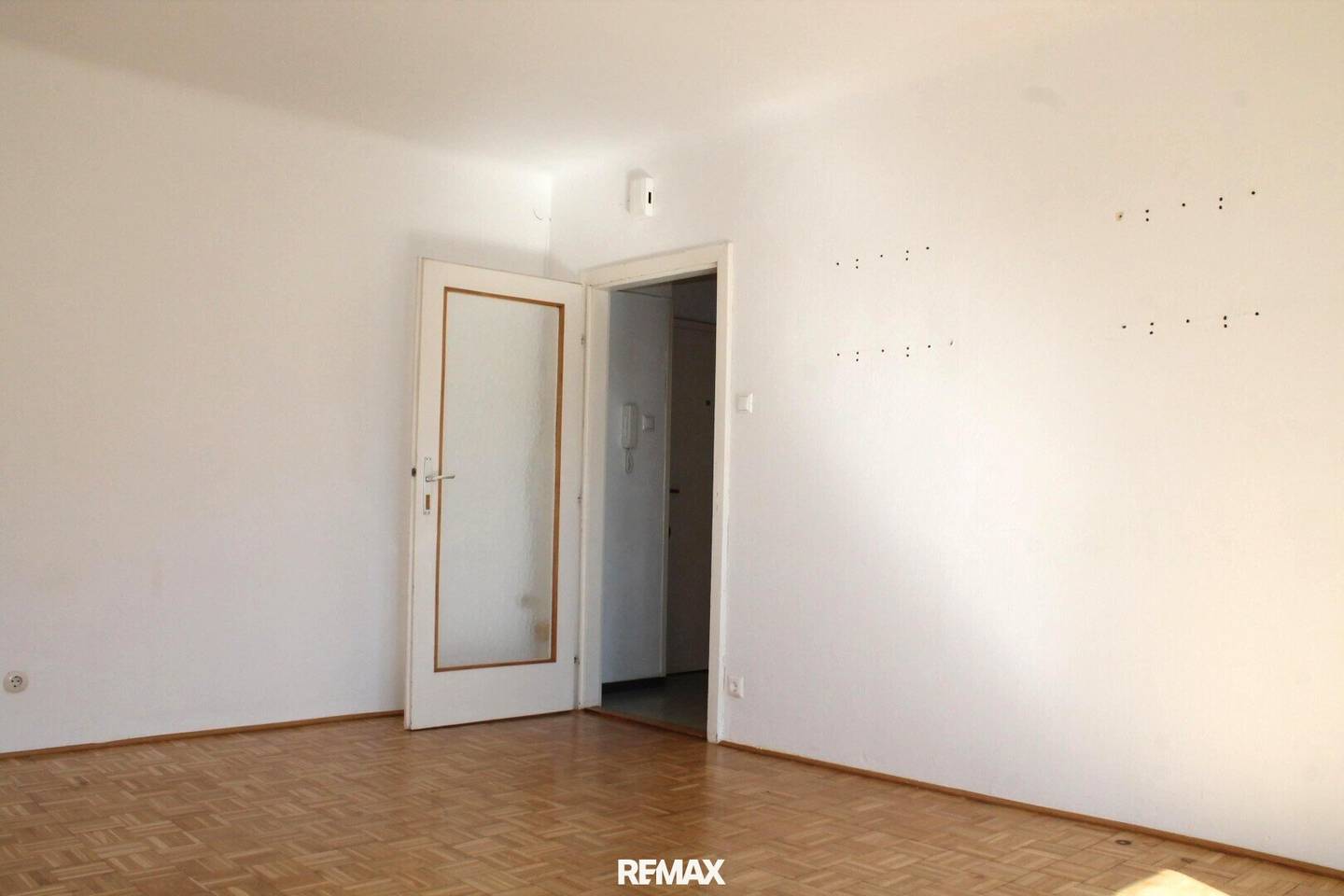1 Room Hit!