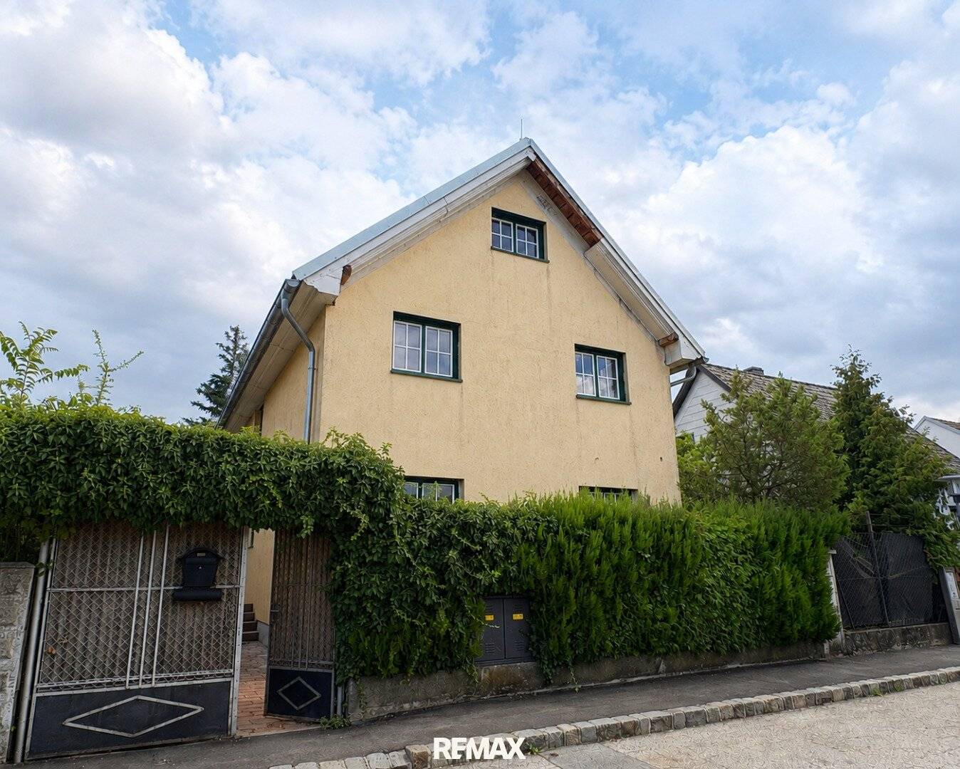 I want to HAVE it! – Renovate or New Build?