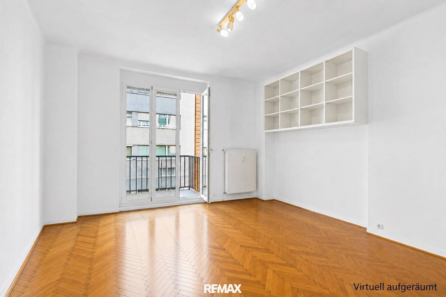 " 2 Zimmer mit Balkon ums Eck vom Naschmarkt "