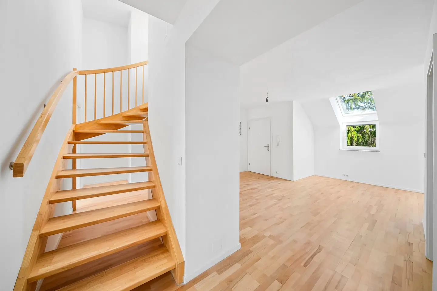 Living above the roofs of Vienna – Your rooftop terrace maisonette dream in 1210 Vienna