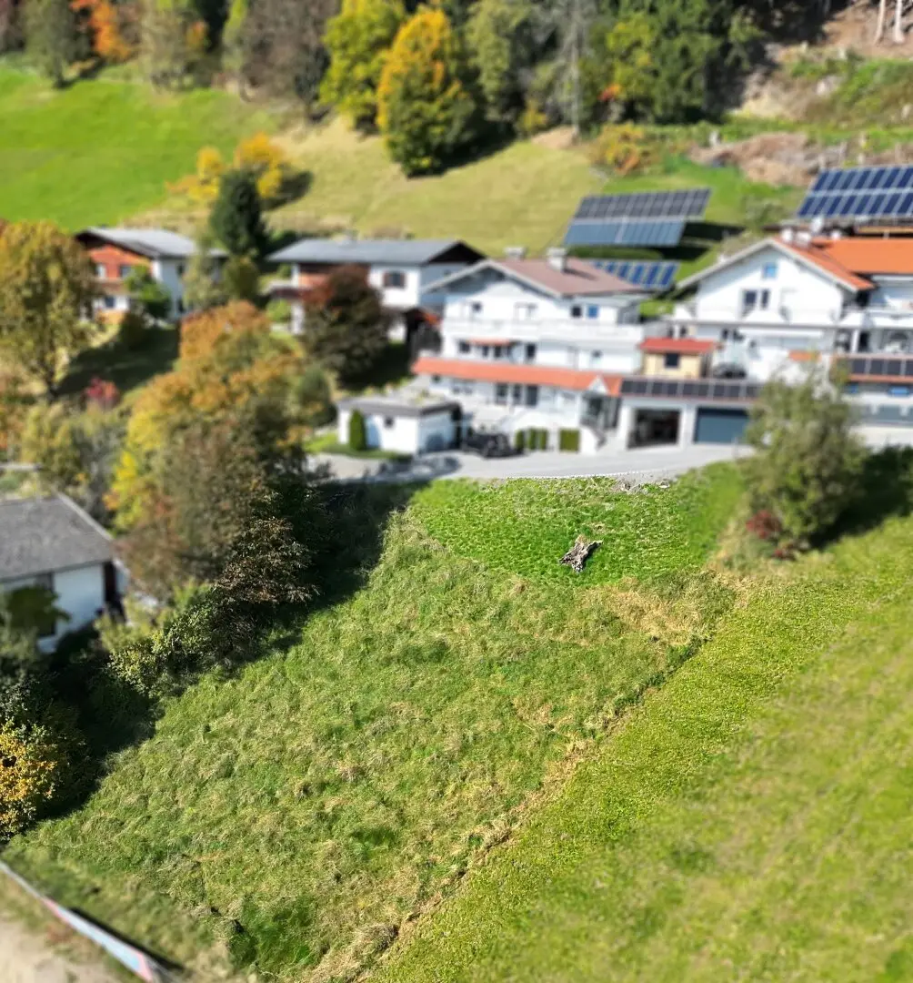Großzügiges, sonniges Grundstück in herrlicher Aussichtslage