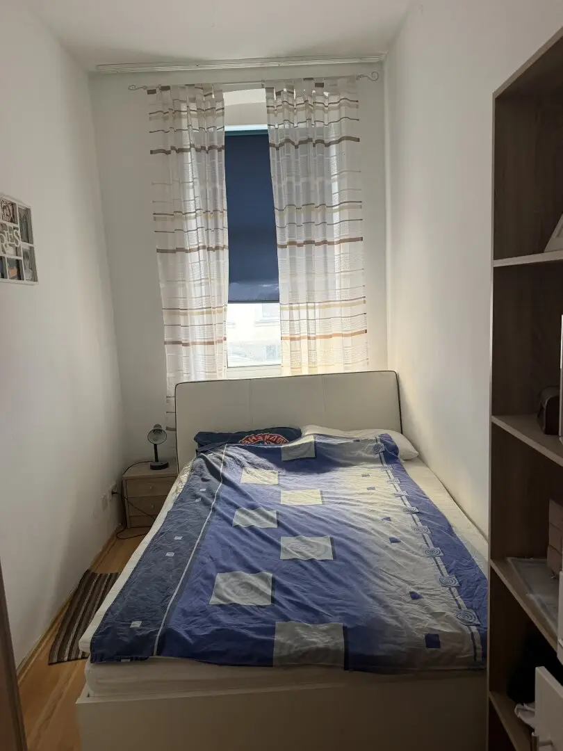 Quiet location, fully furnished, available immediately