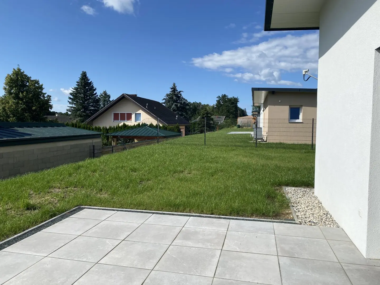 Beautiful, new bungalow for rent