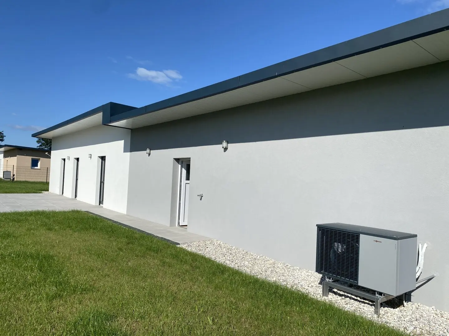 Beautiful, new bungalow for rent