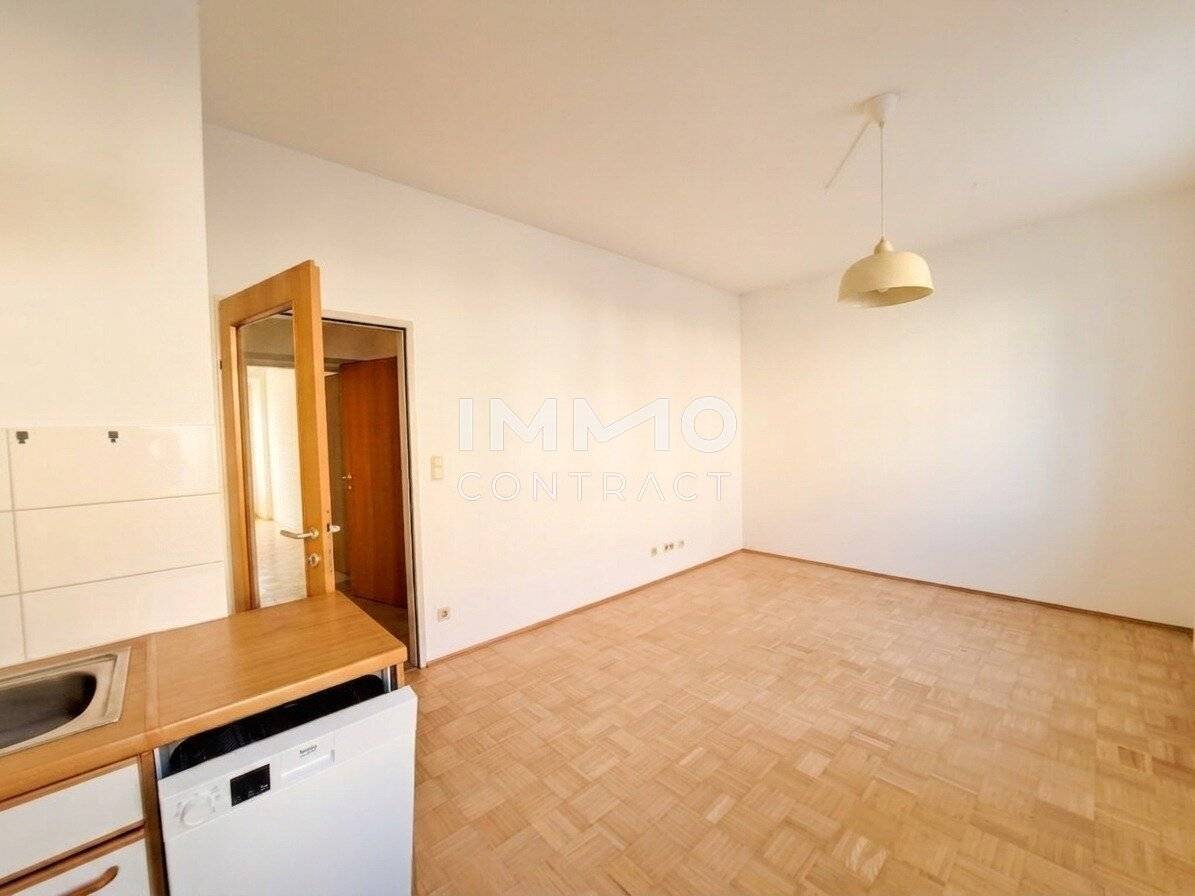 Centrally located 3 room terrace apartment in 8010 | Münzgrabenstraße 80 Top 10