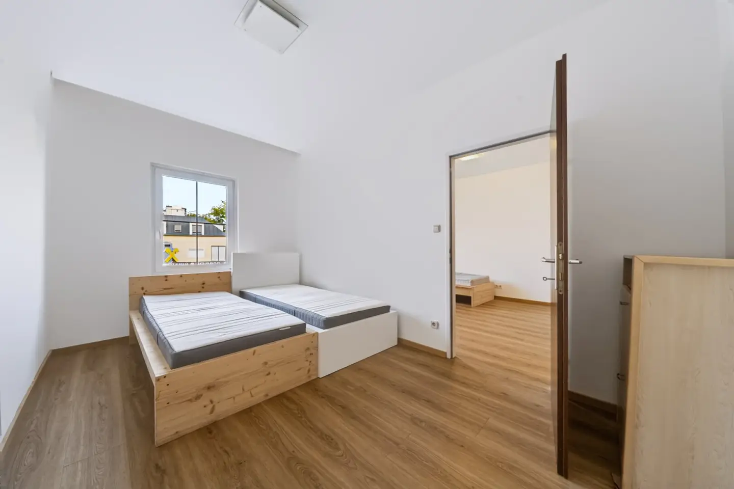 Compact living happiness in stately surroundings