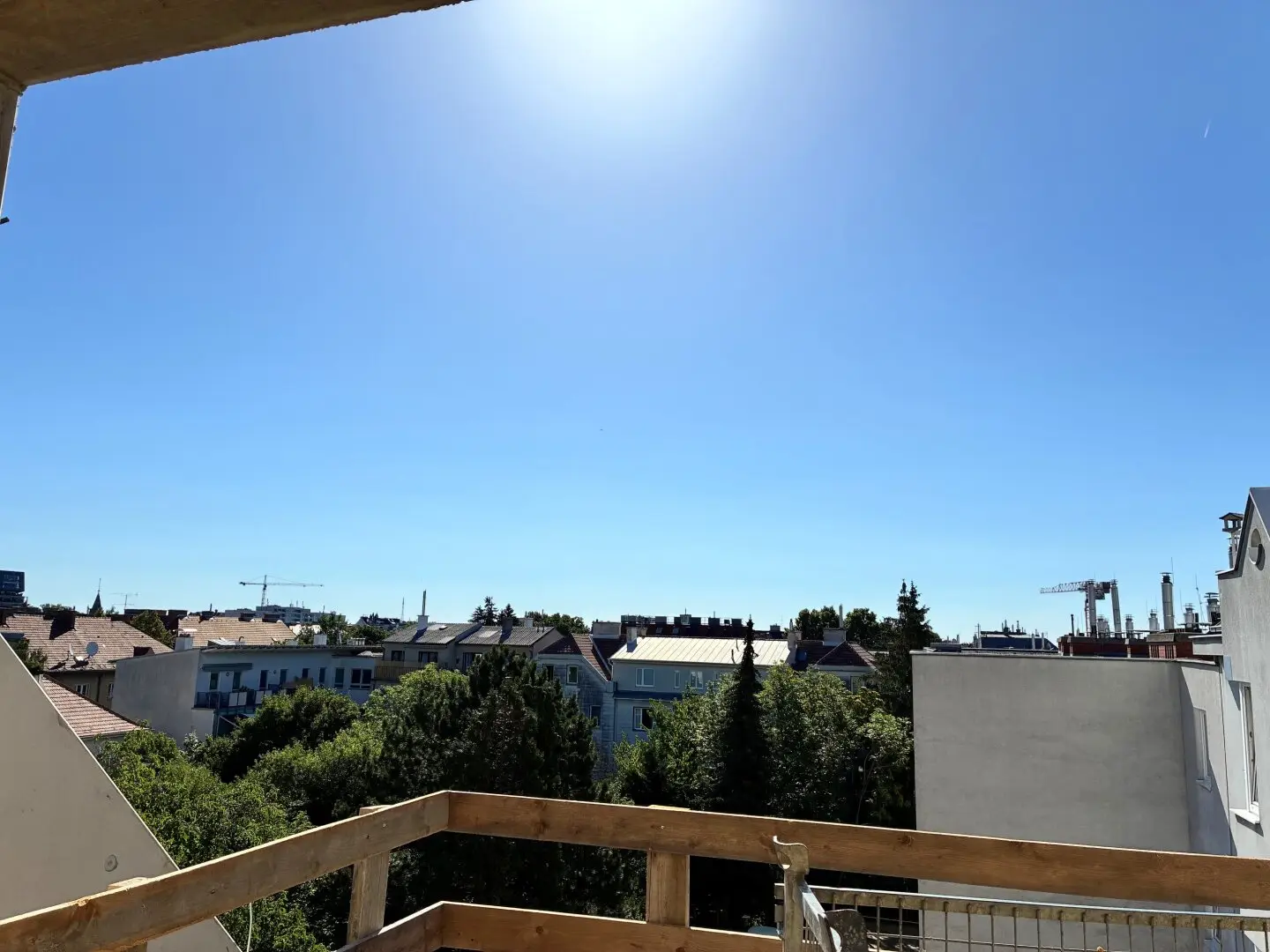 Living at the Highest Level - Exclusive 4-Room Apartment