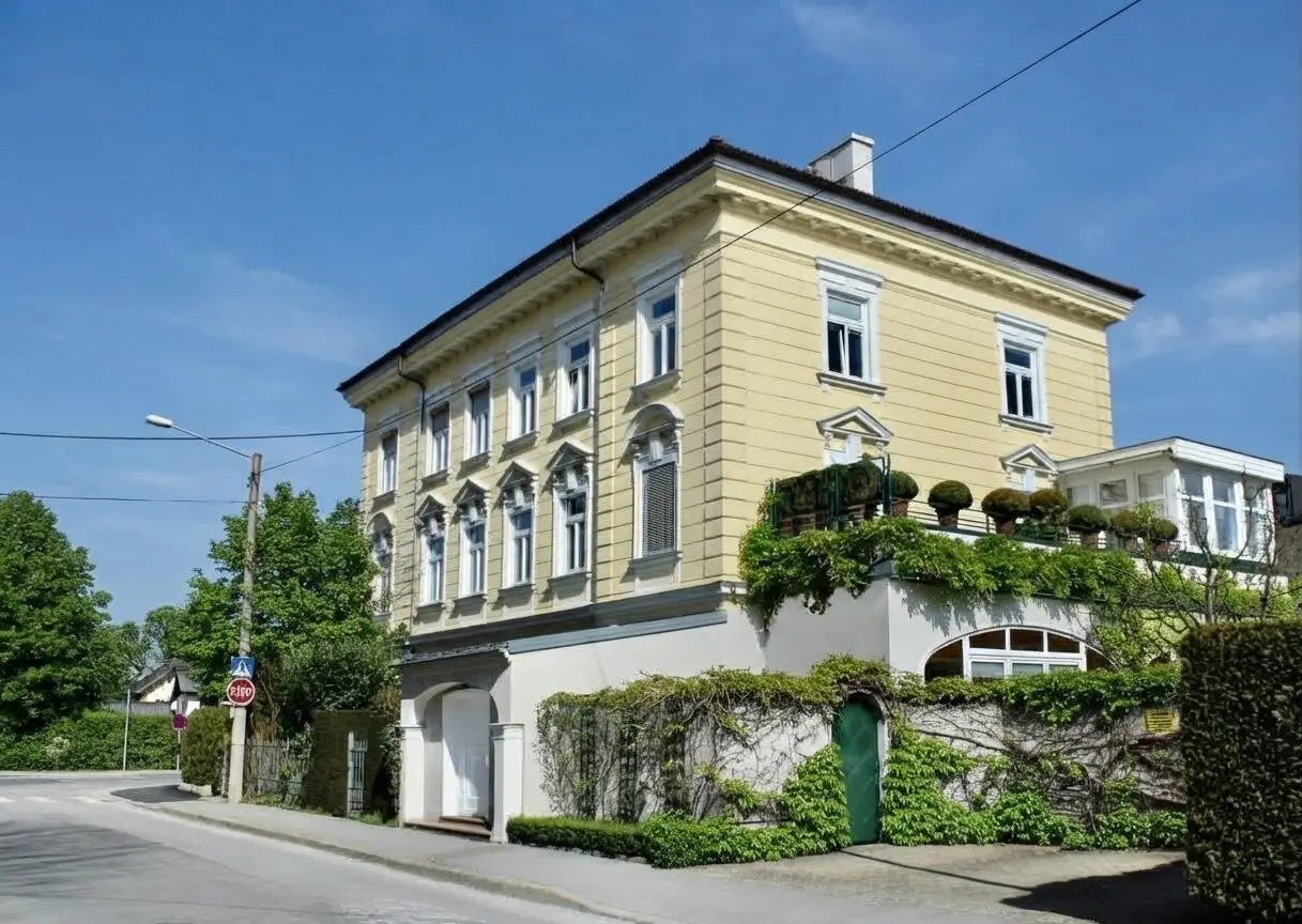Besonderes Dachgeschoss in Salzburg-Riedenburg