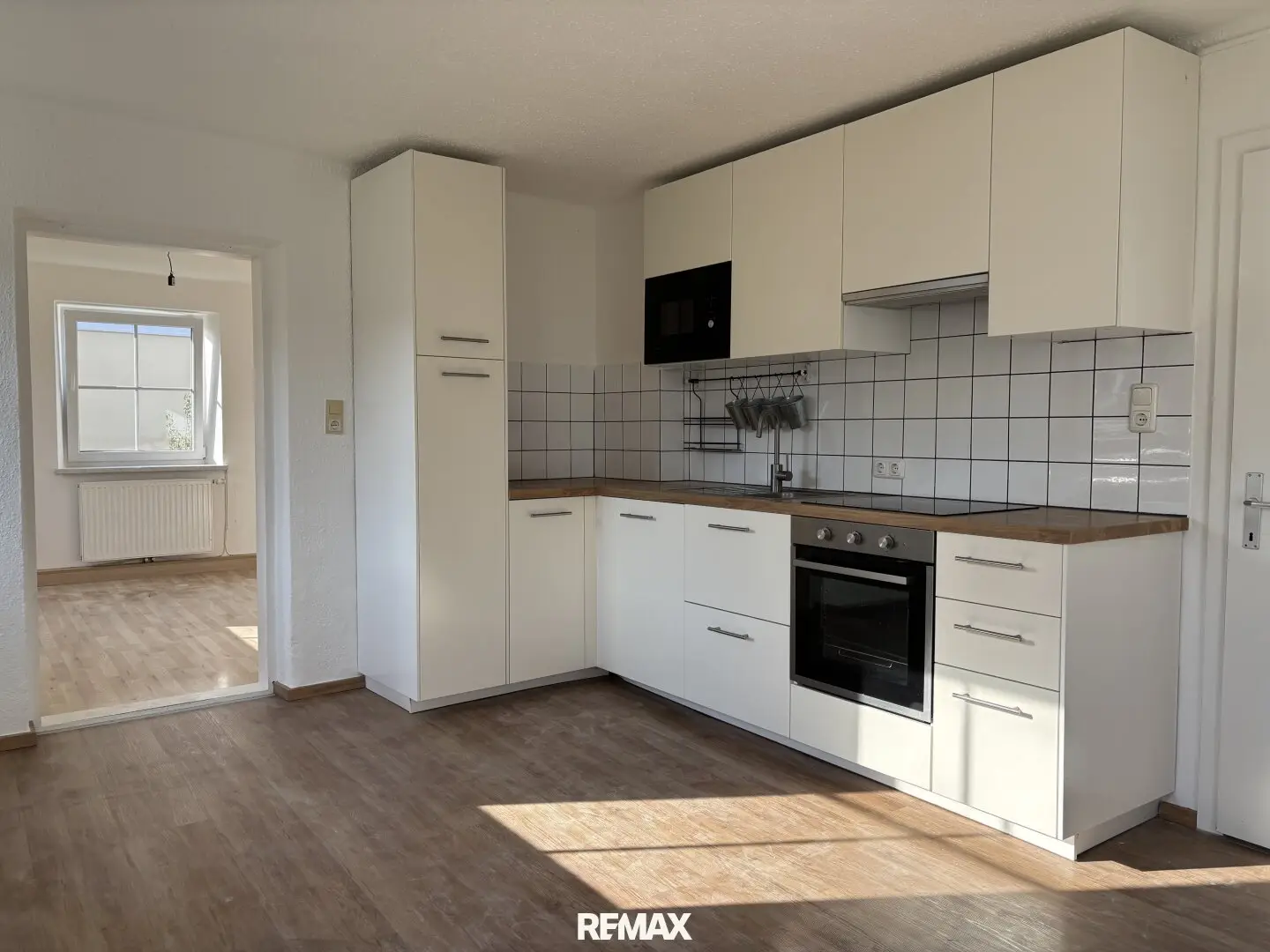 Spacious single family house in central location