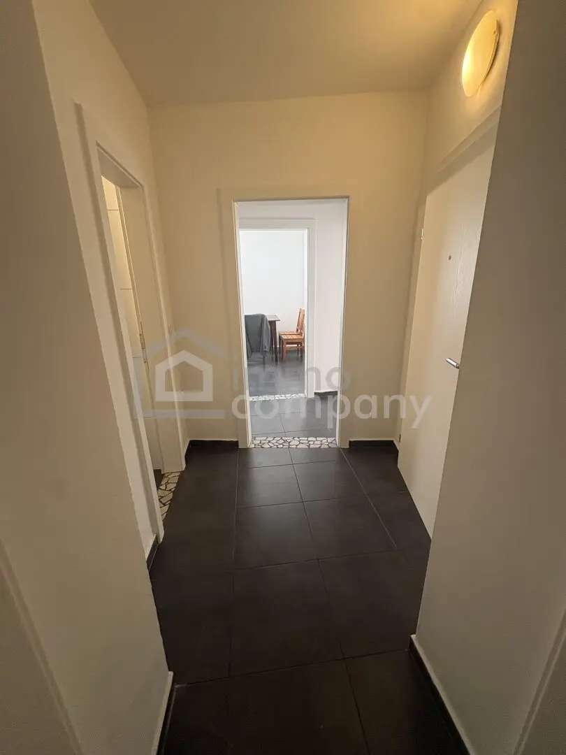 Investors take note: 2-room apartment with sunny balcony near university and clinic