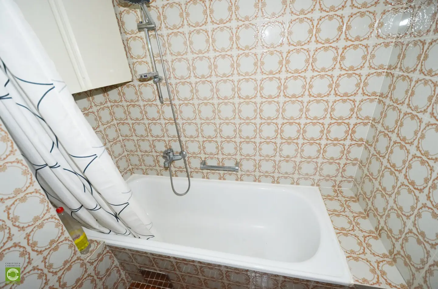 CHRISTOPH CHROMECEK IMMOBILIEN - MÖDLING - Spacious studio apartment near the center