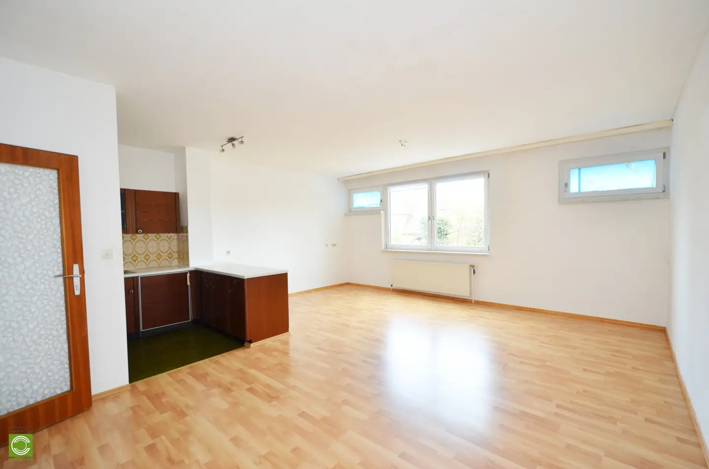 CHRISTOPH CHROMECEK IMMOBILIEN - MÖDLING - Spacious studio apartment near the center