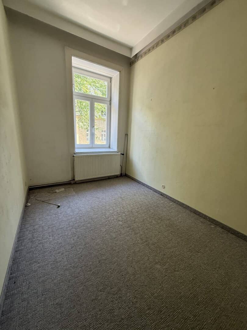 Renovation required 4 room apartment 400 meters from Hernals station (future U5 station)