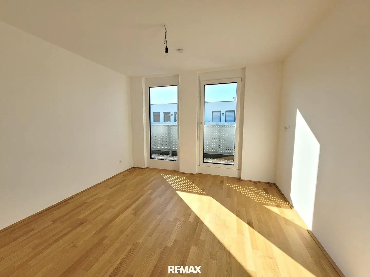 2-room attic apartment with large terrace First occupancy
