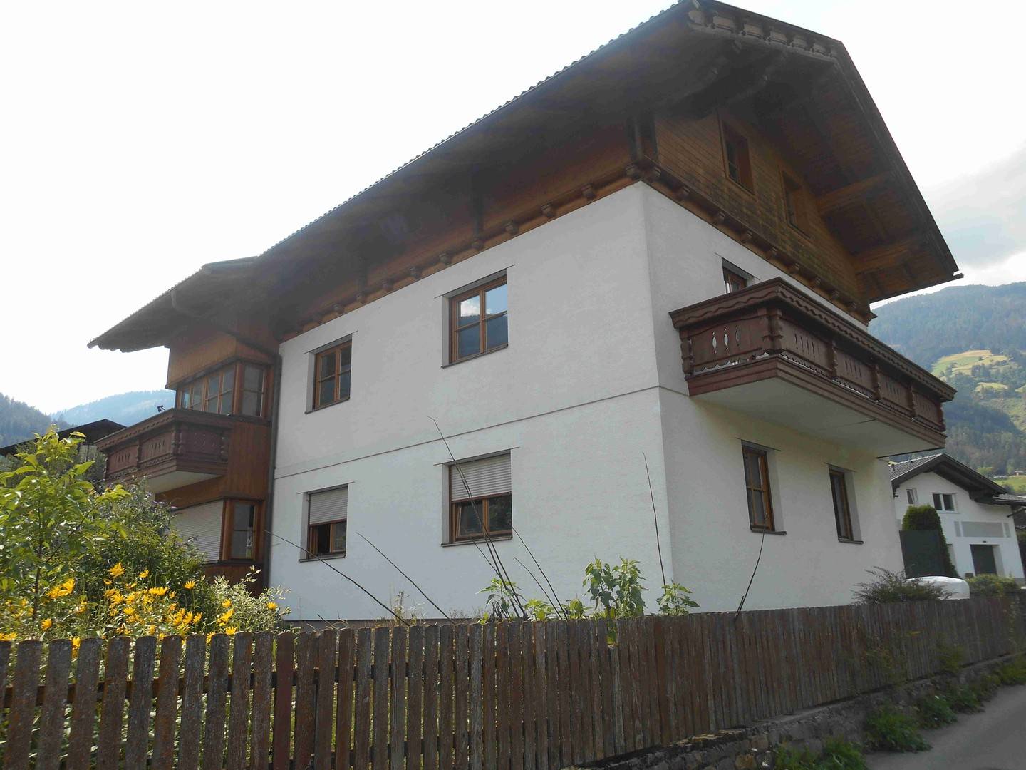 Apartment in Hohe Tauern National Park with shelter