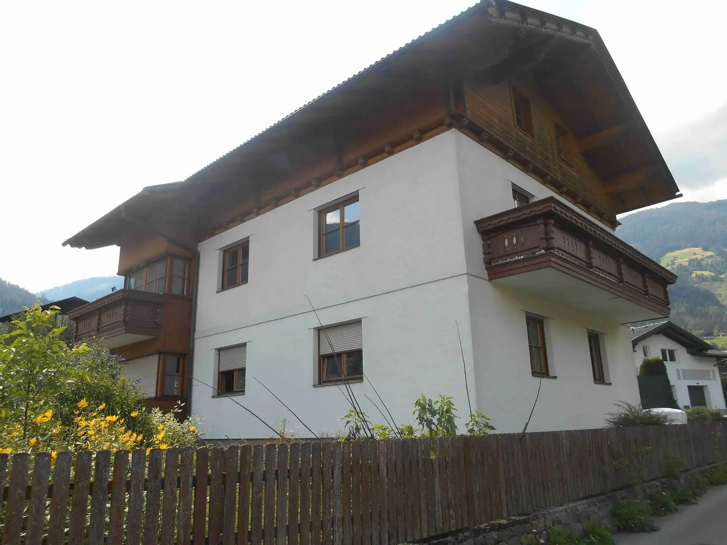 Apartment in Hohe Tauern National Park with shelter