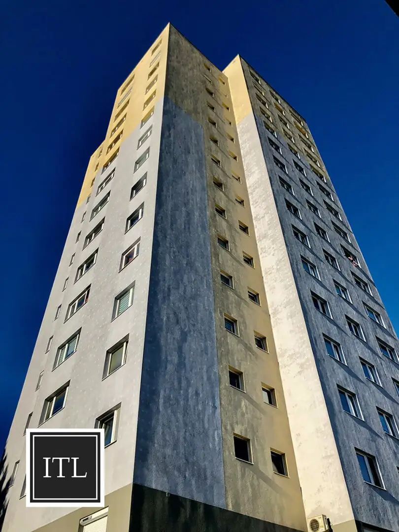 Knittelfeld: Beautiful furnished apartment near Knittelfeld center 3 rooms on 11th floor with lift