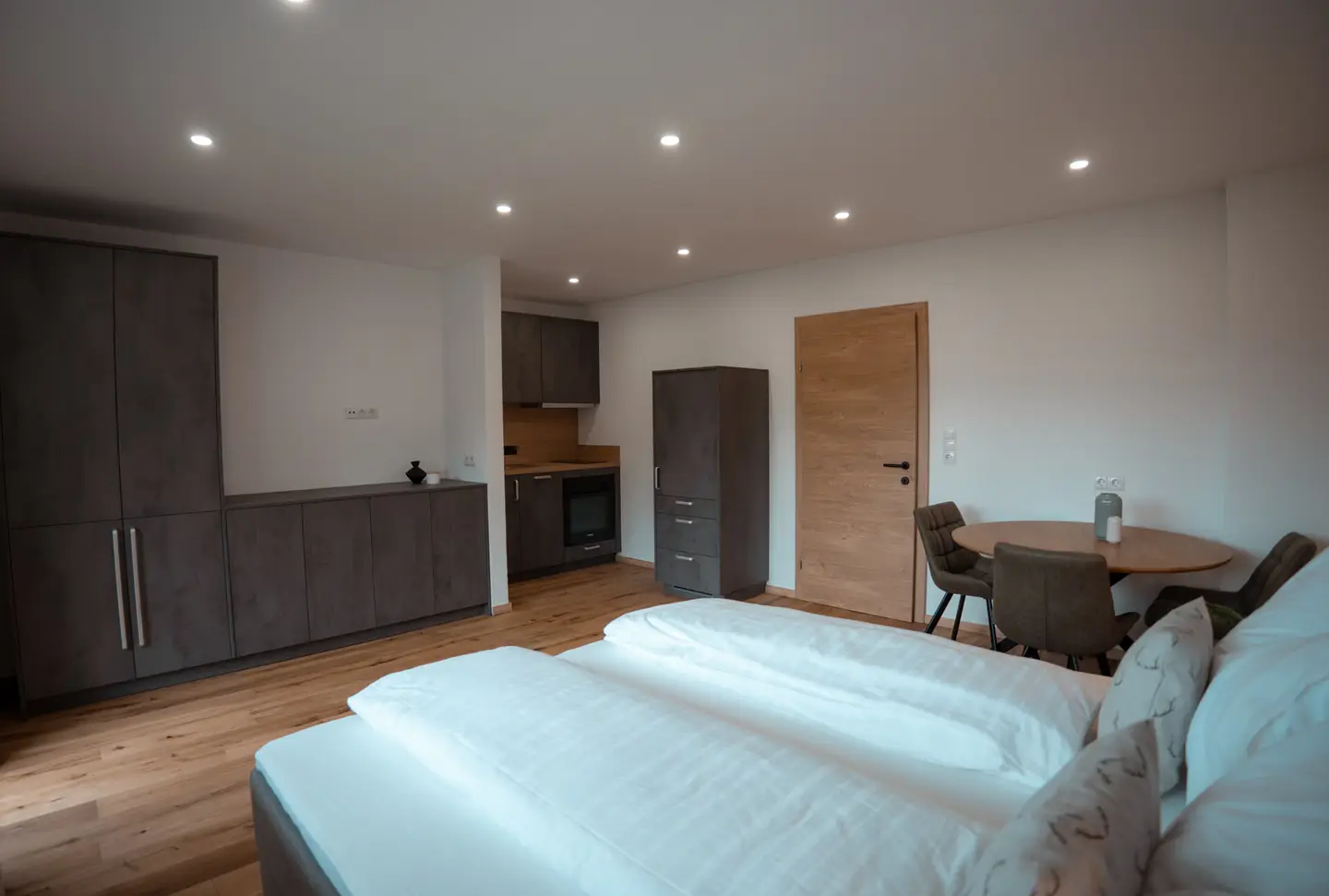 Renovated Garçonnière near ski lift with balcony