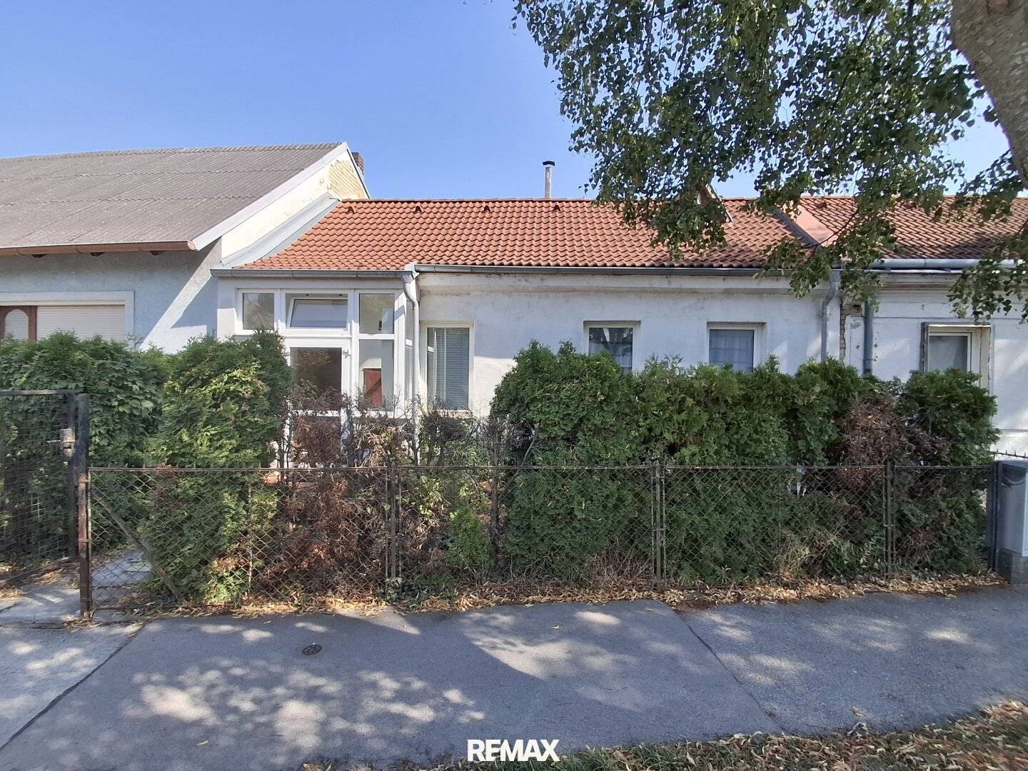 CENTRAL! Single-family house with large garden