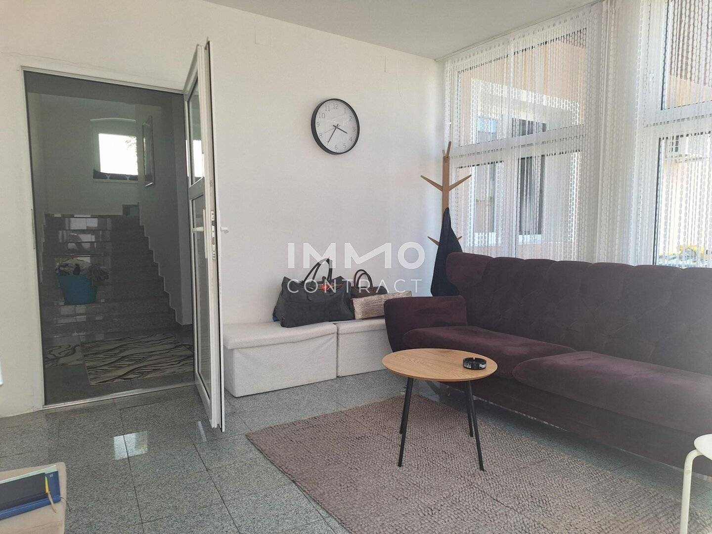 Spacious single family house with 190 m² living space and additional 42 m² existing building in Prottes