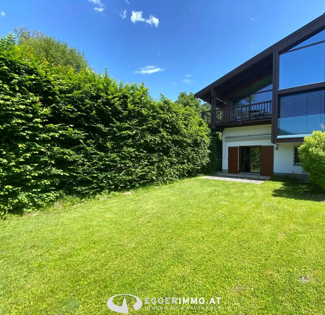 5700 Zell am See from IMMEDIATELY spacious bright 2 room apartment approx. 80m² furnished kitchen terrace garden garage close to the lake