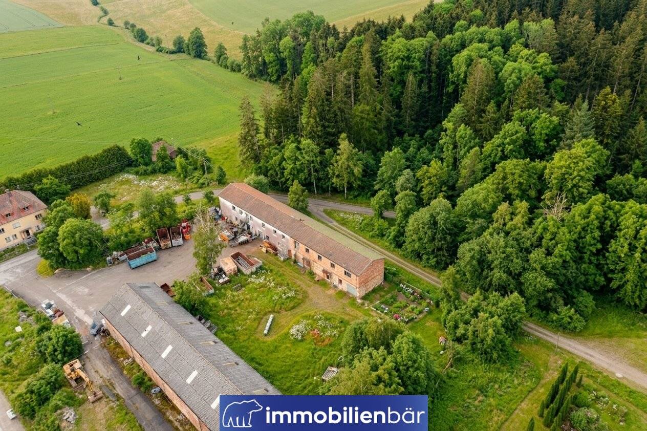 COMMERCIAL AREA EBERSCHWANG - With existing storage areas and outdoor storage