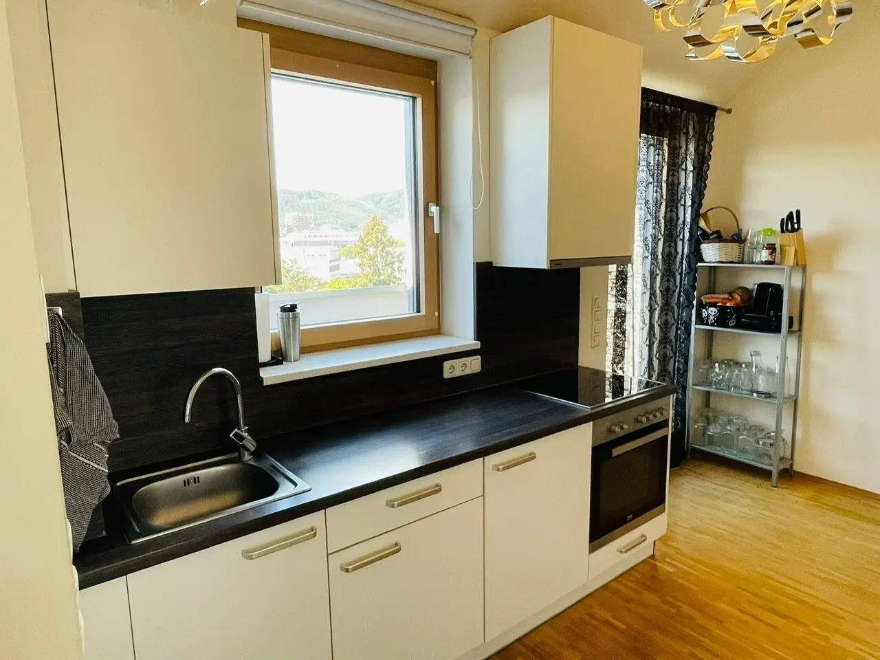 Graz near Citypark: Subsidized 3-room apartment with roof terrace in central location