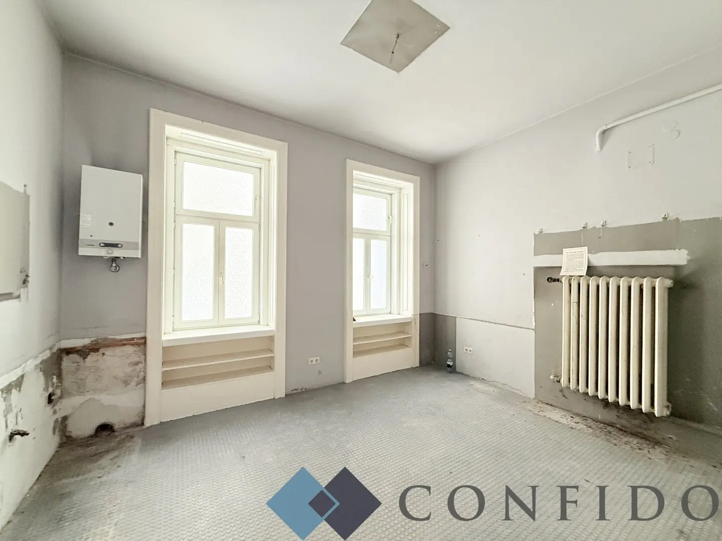 Space with versatile use - Office, Yoga Studio, Boutique and more - Renovation in coordination with the new tenant