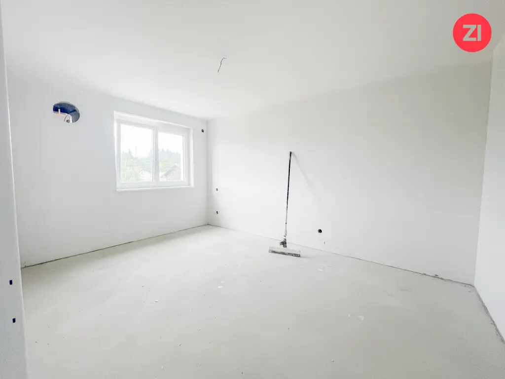 New build ground floor apartment with sunny balcony