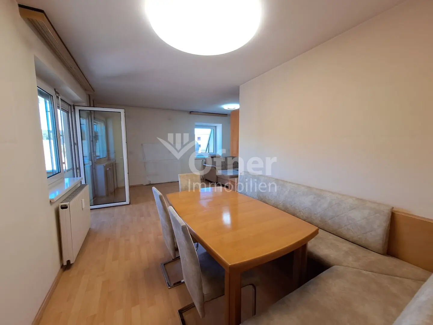 Beautiful bright 3-room apartment in the center of Bärnbach