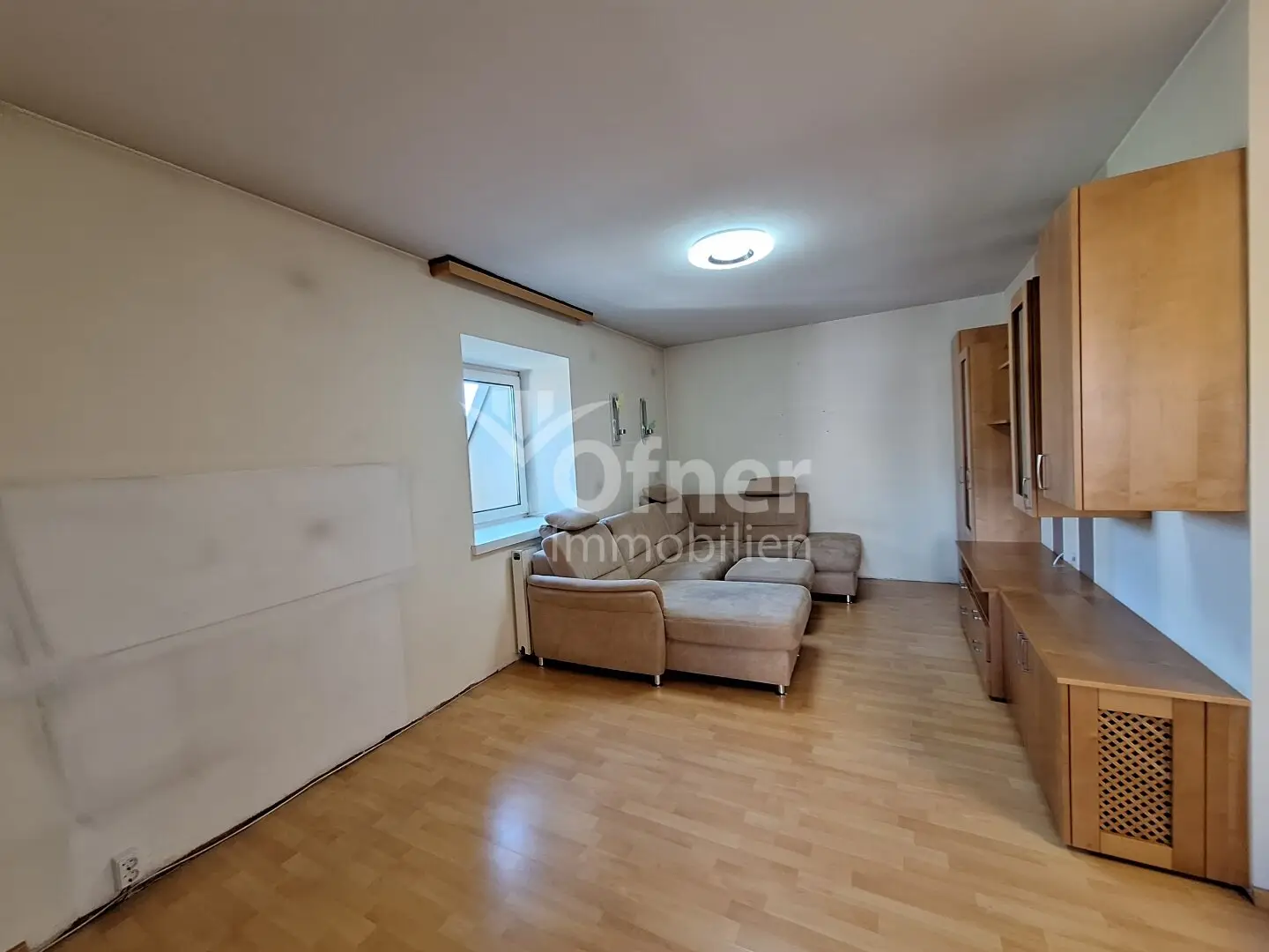 Beautiful bright 3-room apartment in the center of Bärnbach