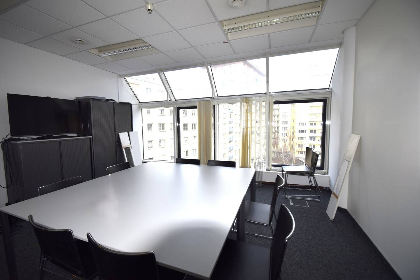 EXCLUSIVE office space in Linz center on the 5th floor